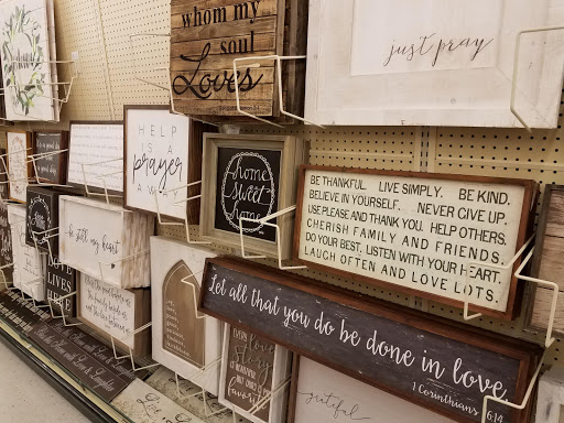 Craft Store «Hobby Lobby», reviews and photos, 375 Amherst St, Nashua, NH 03063, USA