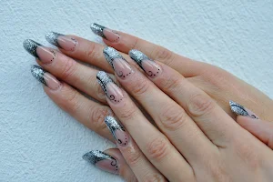 Diana Hattwig Zauber-Nails image