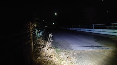 旧花輪跨道橋
