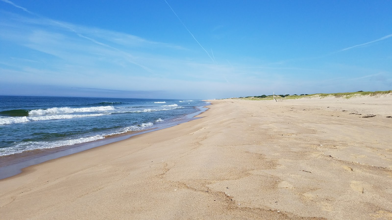 Two Mile Beach'in fotoğrafı turkuaz saf su yüzey ile