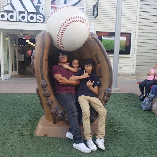 Outlet Mall «Nebraska Crossing Outlets», reviews and photos, 21209 Nebraska Crossing Dr, Gretna, NE 68028, USA