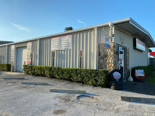 Auto Repair Shop «New Hope Auto & Truck Services», reviews and photos, 10801 49th St N, Clearwater, FL 33762, USA