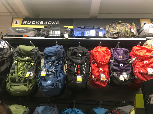 Stores to buy children's backpacks Kualalumpur