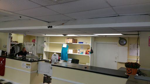 Laundromat «D & D Laundromat And Cleaners», reviews and photos, 76 Lowell Rd, Hudson, NH 03051, USA