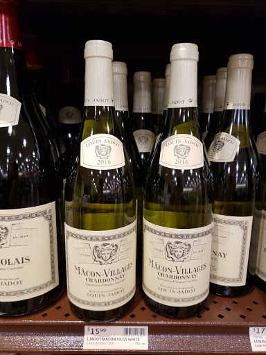 Liquor Store «Doylestown State Liquor Store», reviews and photos, 132 Veterans Ln, Doylestown, PA 18901, USA