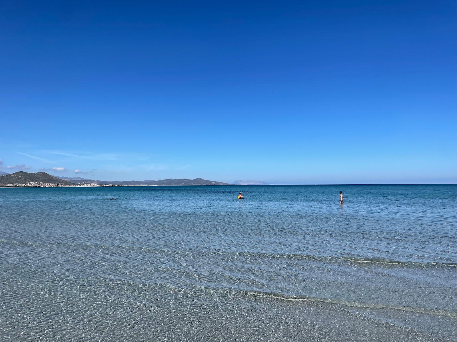 Foto af Spiaggia di Santa Lucia faciliteter område