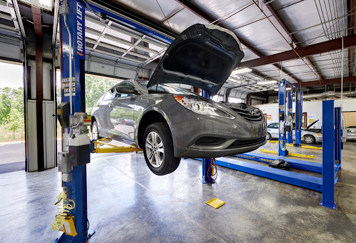 Auto Repair Shop «Meineke Car Care Center», reviews and photos, 74 W Thames St, Norwich, CT 06360, USA