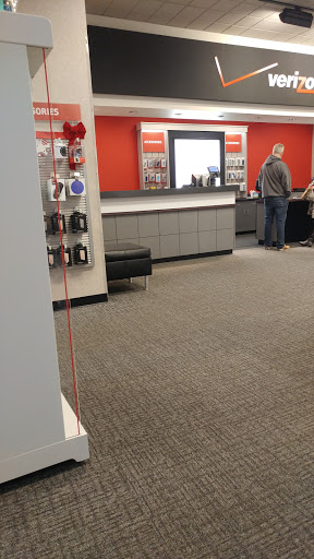 Cell Phone Store «Verizon», reviews and photos, 653 Sleater Kinney Rd SE, Lacey, WA 98503, USA
