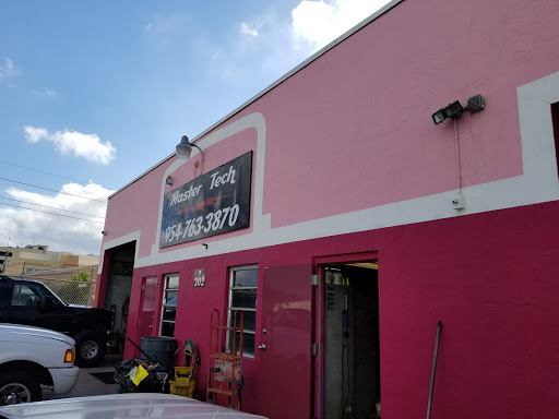 Auto Repair Shop «Master Tech Auto Repair Shop», reviews and photos, 202 SW 15th St, Fort Lauderdale, FL 33315, USA