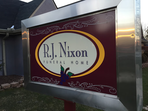 Funeral Home «R J Nixon Funeral Home», reviews and photos, 2544 Biddle Ave, Wyandotte, MI 48192, USA