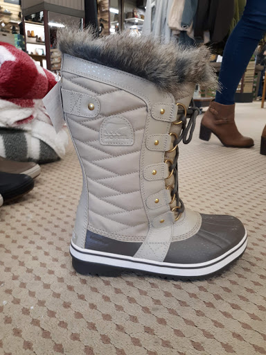 Shoe Store «Scioto Shoe Mart», reviews and photos, 206 James Way, Marion, OH 43302, USA