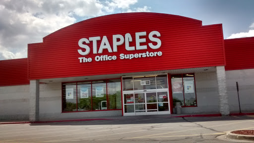 Staples, 1333 Buckeye Ave, Ames, IA 50010, USA, 