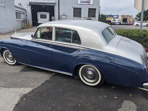 Auto Body Shop «Maaco Collision Repair & Auto Painting», reviews and photos, 63 Polk Ave, Hempstead, NY 11550, USA