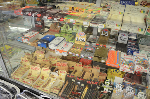 Gift Shop «Happy Daze Gift Shop LLC», reviews and photos, 616 N Grand Ave E, Springfield, IL 62702, USA