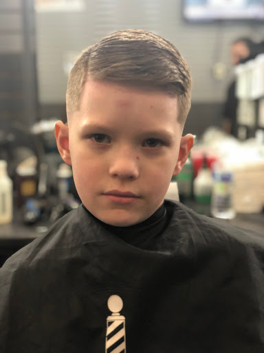 Barber Shop «The Final Touch Barber Shop», reviews and photos, 23 E 4th St, Bethlehem, PA 18015, USA