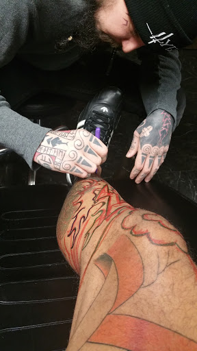 Tattoo Shop «Laughing Hyena Tattoos», reviews and photos, 1454 Park Rd NW, Washington, DC 20010, USA