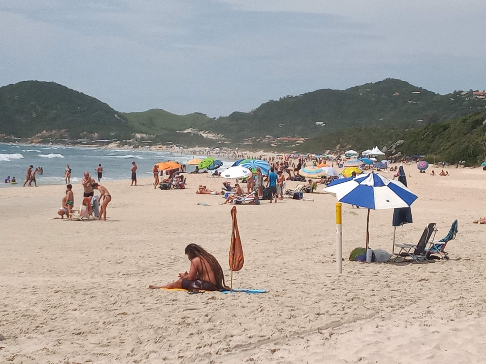 Foto av Praia do Rosa Norte med hög nivå av renlighet