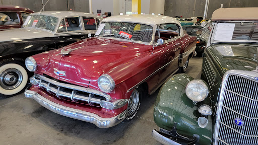 Used Car Dealer «Gateway Classic Cars of Dallas», reviews and photos, 1250 Mustang Dr #500, Grapevine, TX 76051, USA