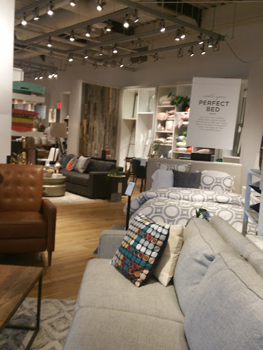 Furniture Store «west elm», reviews and photos, 160 Walt Whitman Rd Ste 1120, Huntington Station, NY 11746, USA