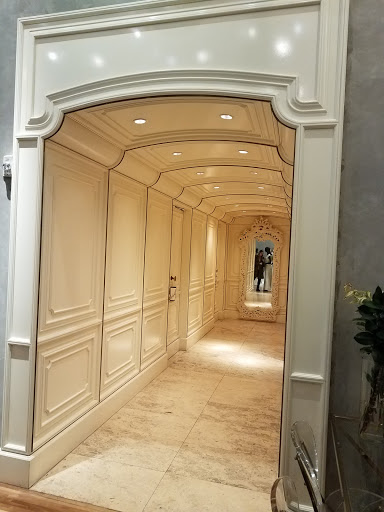 Bridal Shop «BHLDN», reviews and photos, 8 E Walton St, Chicago, IL 60611, USA