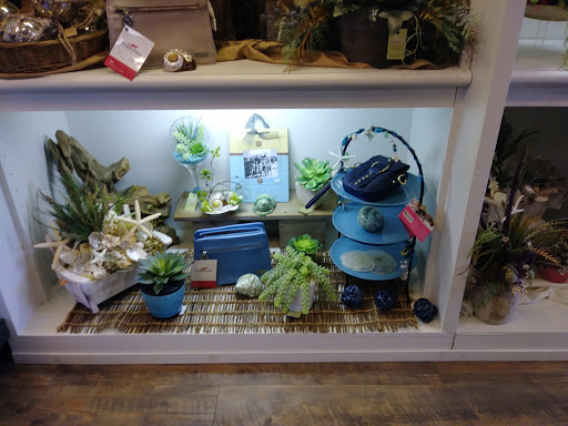 Florist «Harriets Flowers», reviews and photos, 226 College Ave W, Ruskin, FL 33570, USA