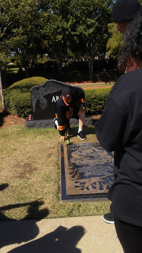 Funeral Home «Moore Funeral Home», reviews and photos, 1219 N Davis Dr, Arlington, TX 76012, USA