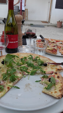 Plats et boissons du Pizzeria La Guitoune de Campagne à Nîmes - n°9