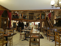 Atmosphère du Restaurant La Grange d'Aubry à Aubry-du-Hainaut - n°9