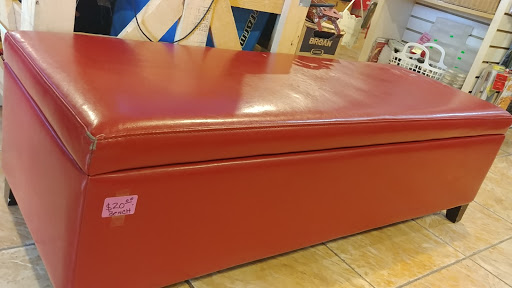 Thrift Store «Thrifty Nickel Tampa Thrift Store Re-Sale», reviews and photos, 7706 W Hillsborough Ave, Tampa, FL 33615, USA