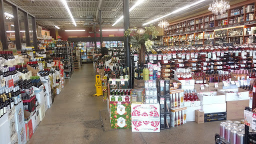 Liquor Store «Lake Wine & Spirits», reviews and photos, 404 W Lake St, Minneapolis, MN 55408, USA