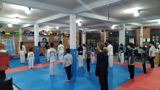Escola de taekwondo Curitiba