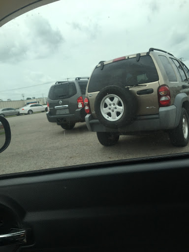 Used Car Dealer «Car-Mart of Searcy», reviews and photos, 801 E Beebe Capps Expy, Searcy, AR 72143, USA