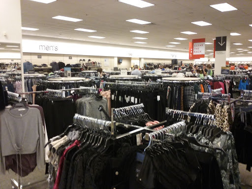 Department Store «Nordstrom Rack Gateway», reviews and photos, 9607 Research Blvd, Austin, TX 78759, USA