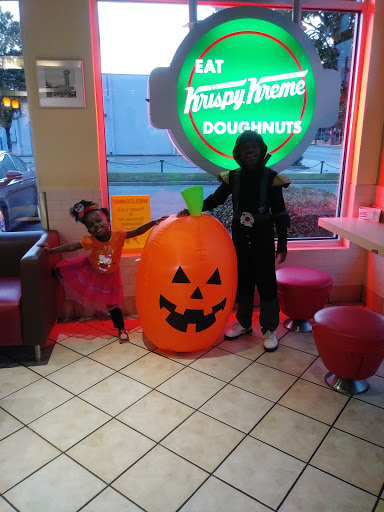 Bakery «Krispy Kreme Doughnuts», reviews and photos, 633 Evans St SW, Atlanta, GA 30310, USA