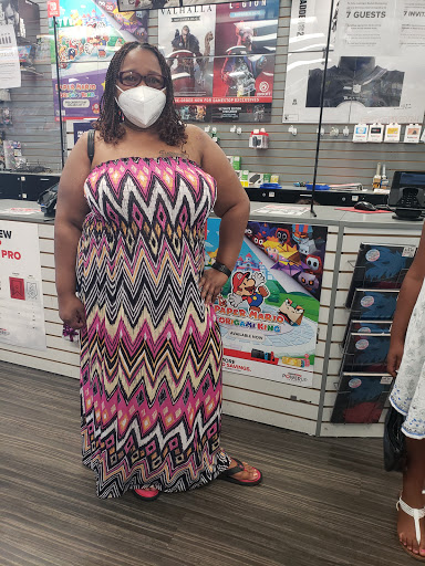 Video Game Store «GameStop», reviews and photos, 2400 Cunningham Dr, Hampton, VA 23666, USA