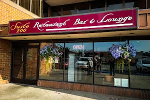 Suite 100 Restaurant Bar & Lounge image