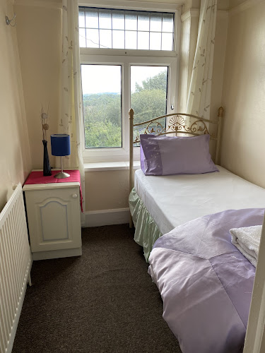 Reviews of RCC House in Swansea - Hotel