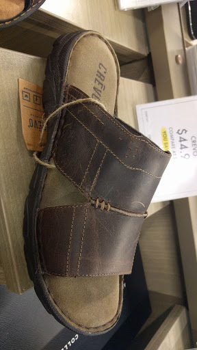 Shoe Store «DSW Designer Shoe Warehouse», reviews and photos, 17158 Redmond Way, Redmond, WA 98052, USA