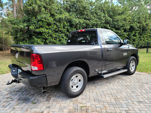 Used Car Dealer «New Smyrna Chrysler Jeep Dodge», reviews and photos, 1300 N Dixie Fwy, New Smyrna Beach, FL 32168, USA