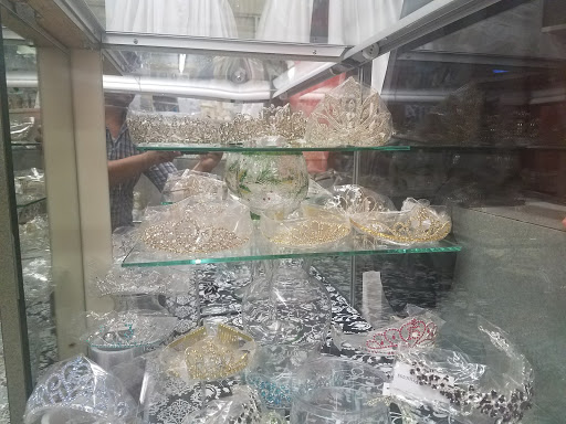 Shopping Mall «Innsbruck Mall», reviews and photos, 85 Tunnel Rd #40, Asheville, NC 28805, USA