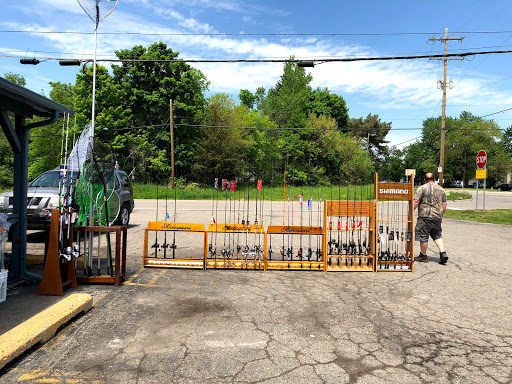 Hunting and Fishing Store «FISHING TACKLE GRAB BAG», reviews and photos, 5521 N State Rd, Davison, MI 48423, USA