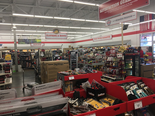 Home Improvement Store «Tractor Supply Co.», reviews and photos, 2220 Eatonton Rd, Madison, GA 30650, USA