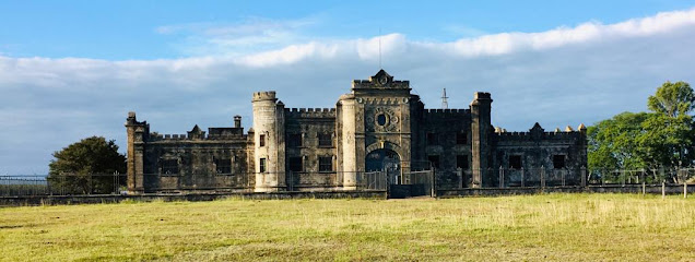 Estancia Buen Retiro - Castillo Morató