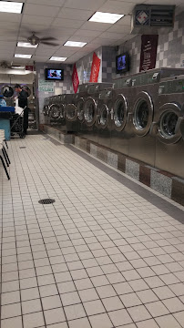 Mat Laundromat