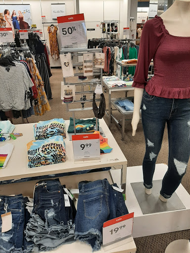 Cosmetics Store «SEPHORA inside JCPenney», reviews and photos, 201 Westshore Plaza, Tampa, FL 33609, USA