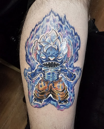 Explore back shoulder tattoo ideas, creative tattoo ideas in Williamsport, available at Tats Tattoo Zoo