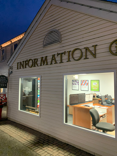 Shopping Mall «Aurora Farms Premium Outlets», reviews and photos, 549 S Chillicothe Rd, Aurora, OH 44202, USA