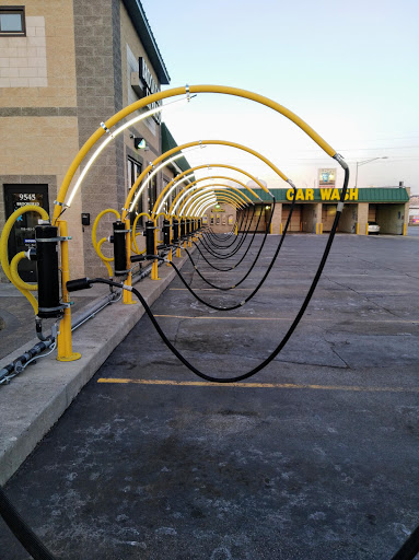 Car Wash «Brookfield Express Car Wash», reviews and photos, 9545 Ogden Ave, Brookfield, IL 60513, USA