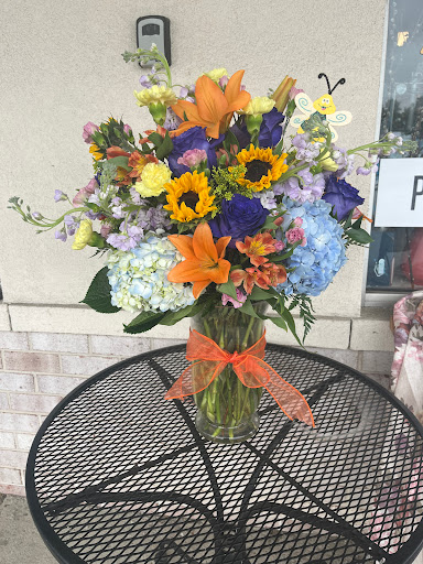 Florist «Bouquets N Things», reviews and photos, 3719 Nicholas St, Easton, PA 18045, USA