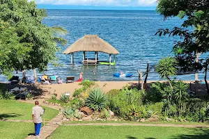 Ndole Bay Lodge - Lake Tanganyika Zambia image
